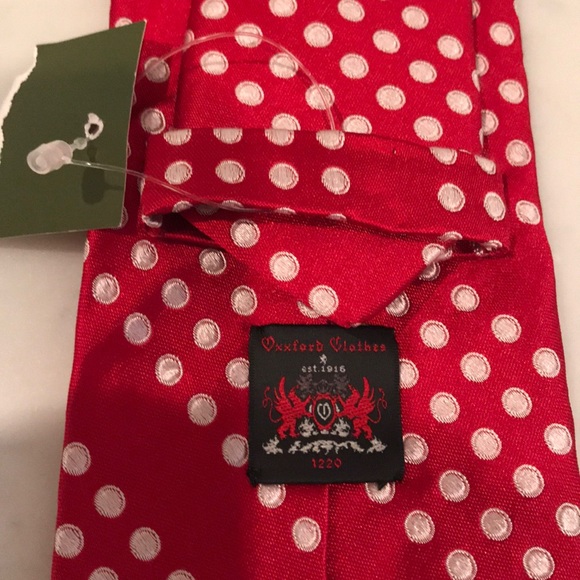 Oxford Clothes red dot tie 100%silk EUC - Picture 2 of 3